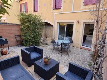appartement type maison t3 avec terrasse