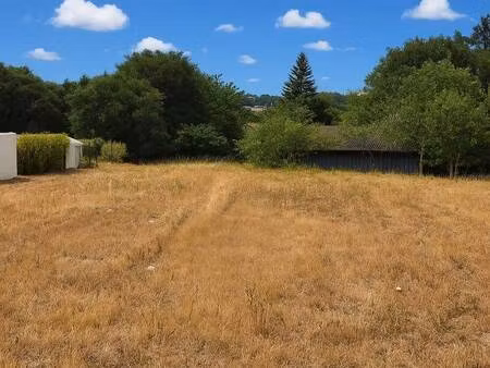 terrain constructible à vendre