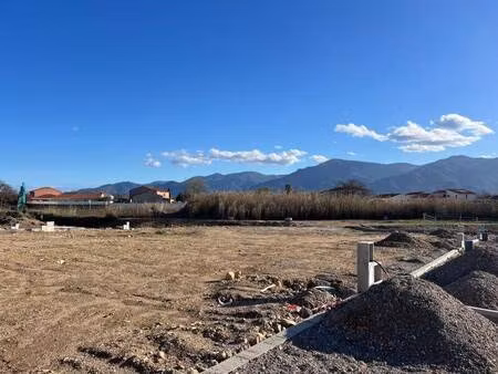 terrain constructible à vendre