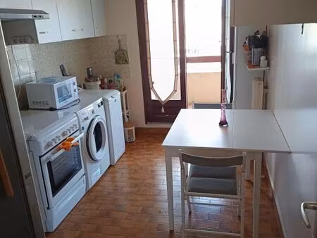 location appartement 4 pièces 86 m² à avignon (84000)