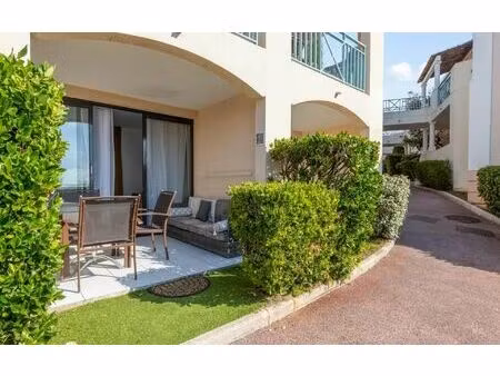 appartement cannes 27.01 m² t-2 à vendre  168 800 €