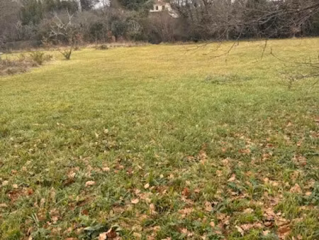 vente terrain 650 m² à coutras (33230)  48 000 €