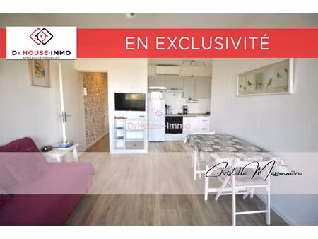 charmant appartement 2 pièces à cavalaire-sur-mer avec terrasse et place de parking