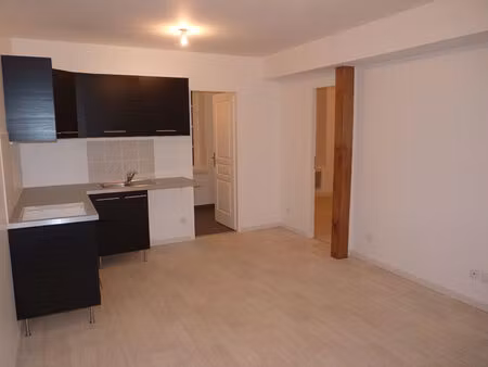 vente appartement 3 pièces  44.00m²  dourdan