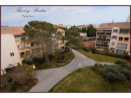 dpt var (83)  à vendre frejus appartement t2 de 26 1 m²
