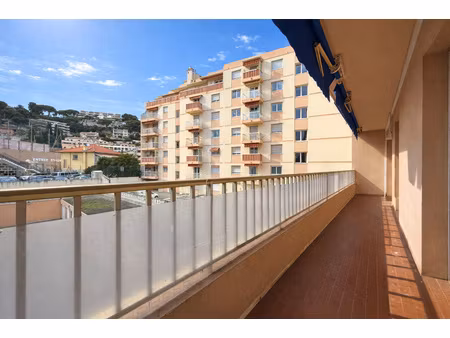 appartement 3 pièces - 62 18m2 - centre carnoles