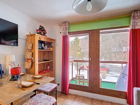 julie dos reis vous présente un studio cosy aux hameaux du lay aux contamines montjoie