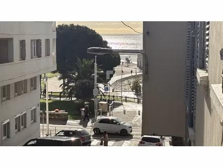 agréable t2 proche plages.