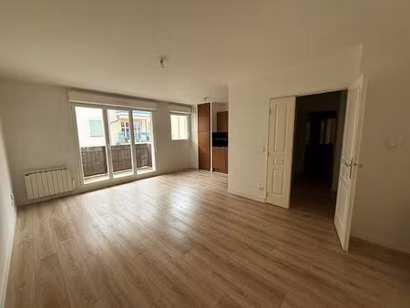 location appartement 2 pièces  46.05m²  wissous