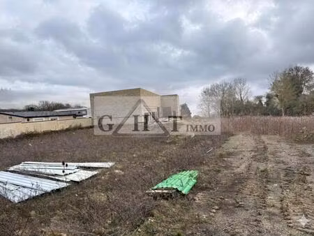 entrepôt 360 m² avec bureaux et terrain – saint-fargeau-ponthierry