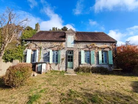 maison ancienne de 64 m² avec garage sur 1545 m² de terrain