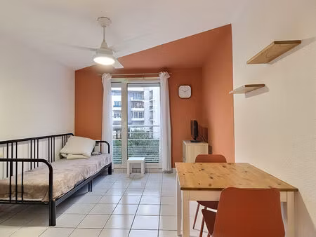 a louer- avignon - superbe studio de 17.42 m² dans résidence sécurisée avec parking