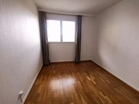 94800 villejuif appartement 5 pieces de 72.41 m² avec un parking