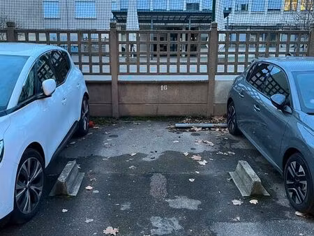 place de parking lyon 6