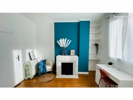 grande chambre charmente meublée 2 mins de la gare