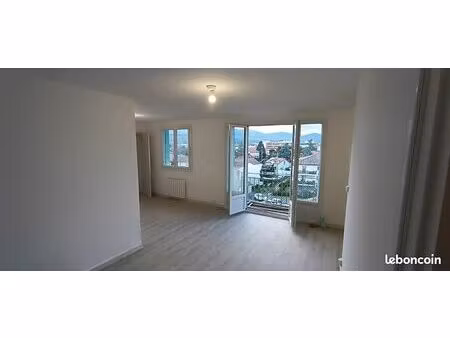 f3 roussillon centre