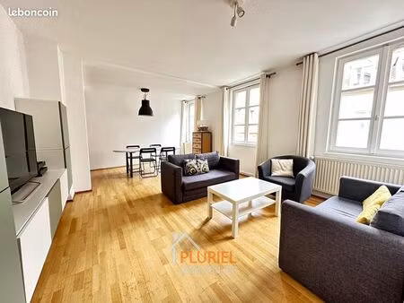 appartement 3 pièces 77 m²