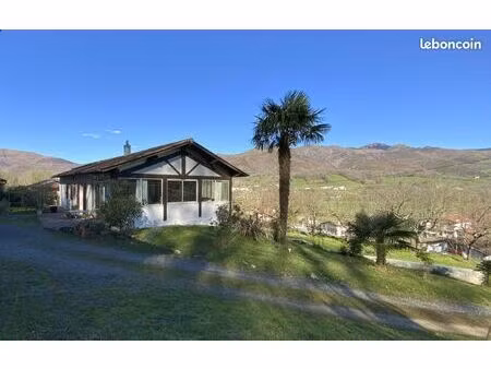 maison 8 pièces 223 m²