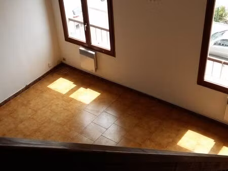 f2 40 m² la garde avec parking pres hopital clemenceau