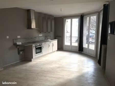 appartement t2 46m2