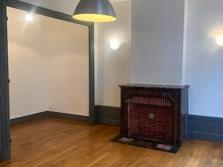 appartement 2 pièces 55 m²