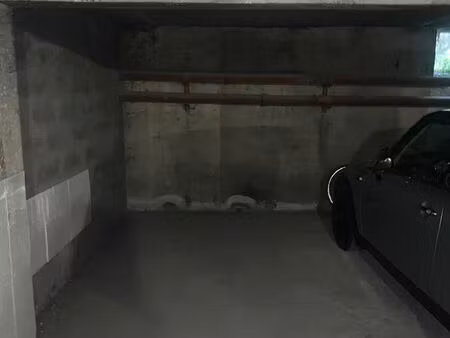 parking/box 13 m² grenoble