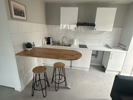 bureau à louer studio