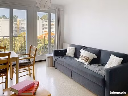 appartement 3 pièces 53 m²