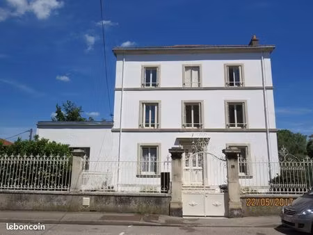 appartement 3 pièces 86 m²