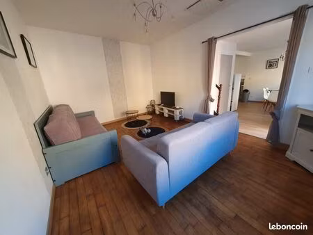 maison de bourg centre thenon