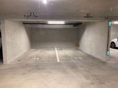parking à louer