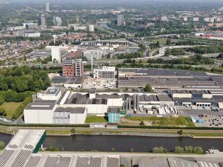 espaces d'entreposage prêts à l'emploi à louer à zwijnaarde