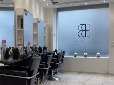 salon de coiffure à remettre – prêt à l’emploi