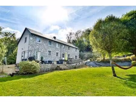 magnifique propriété entièrement rénovée sur 47 ares de terr