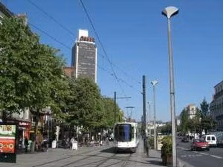 location appartement 3 pièces à nantes centre ville (44000) : à louer 3 pièces / 73m² nant