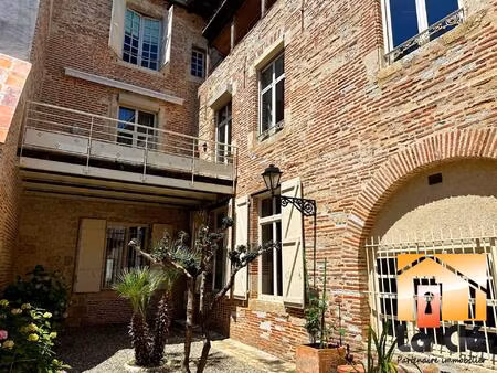 vente maison de ville 10 pièces  jardin et garage - agen hyperc