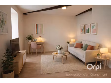 vente immeuble 3 pièces 104.97 m² à le gua (17600)  150 520 €