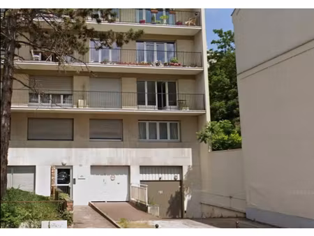 vente parking à saint-cloud (92210)  22 000 €