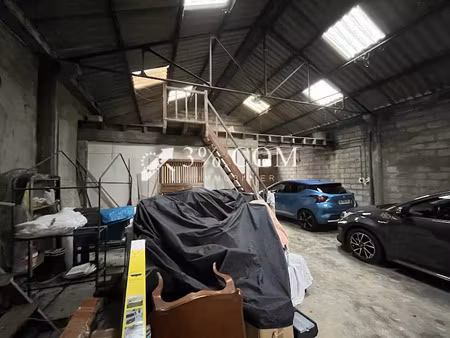 vente parking 90 m² à saint-nazaire (44600)  186 000 €