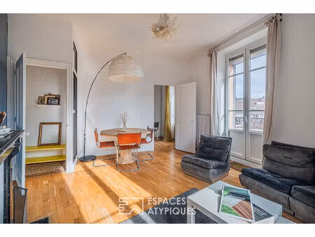 grenoble l'élégance de l'ancien 80 m² lumineux et vue dominante