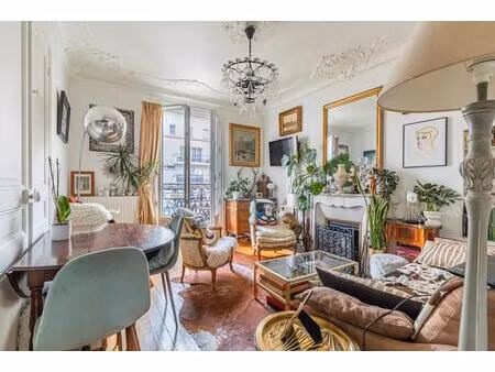 appartement 3 pièces de 66 m² à courbevoie