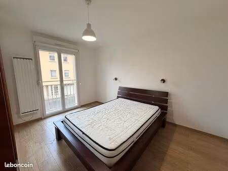 bel appartement lumineux 82m2 repeint janvier 2026