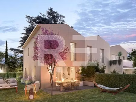 appartement 2 pieces avec parking et exterieur