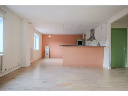 appartement t3 centre-ville de vittel