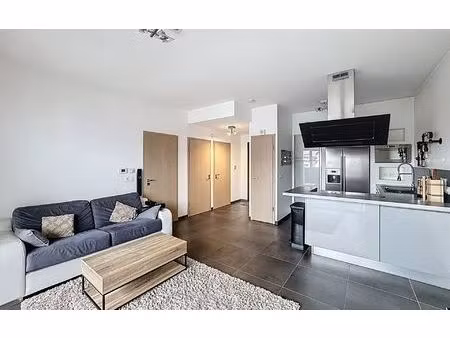 location appartement  m² t-2 à annemasse  1 450 €