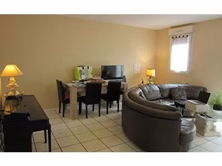 appartement vic-en-bigorre 74.18 m² t-3 à vendre  92 900 €