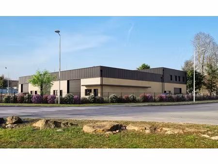 à louer ou à vendre - entrepôts industriels de 87 à 200 m² à saint-brice-courcelles  à pro