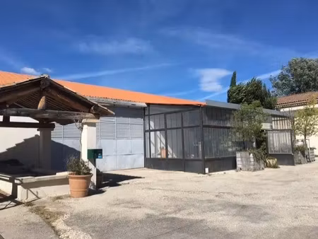 à vendre – local d’activités de 470 m² à mormoiron – vaucluse (84)