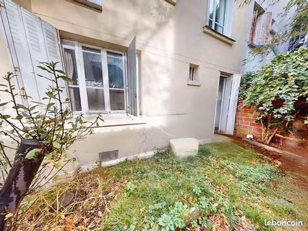 studio 1 pièce 19 m²