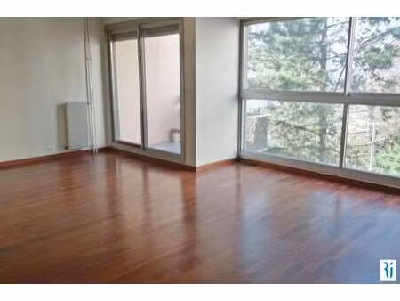 location appartement 2 pièces à rouen (76000) : à louer 2 pièces / 53m² rouen